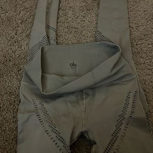 Alo leggings